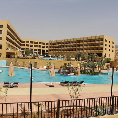 Grand East Hotel - Resort & Spa Dead Sea Sweimeh Exteriör bild