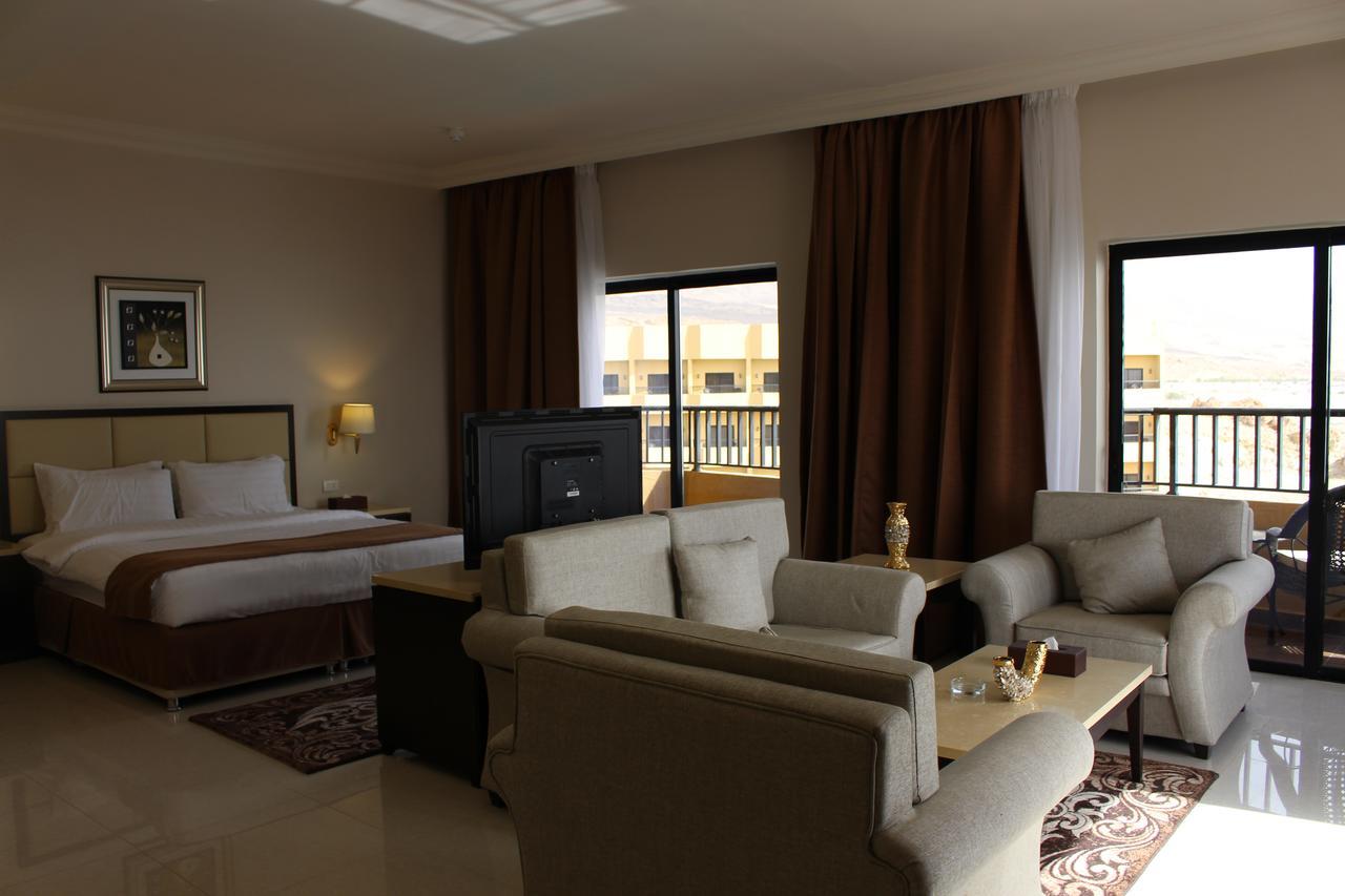 Grand East Hotel - Resort & Spa Dead Sea Sweimeh Exteriör bild