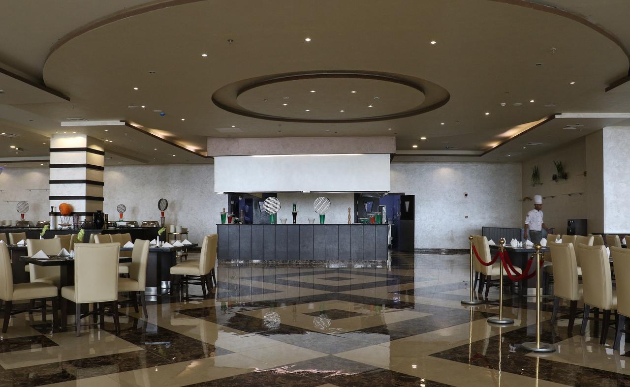 Grand East Hotel - Resort & Spa Dead Sea Sweimeh Exteriör bild