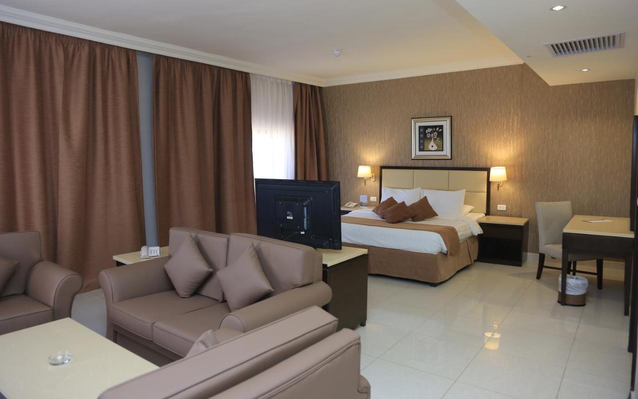 Grand East Hotel - Resort & Spa Dead Sea Sweimeh Rum bild