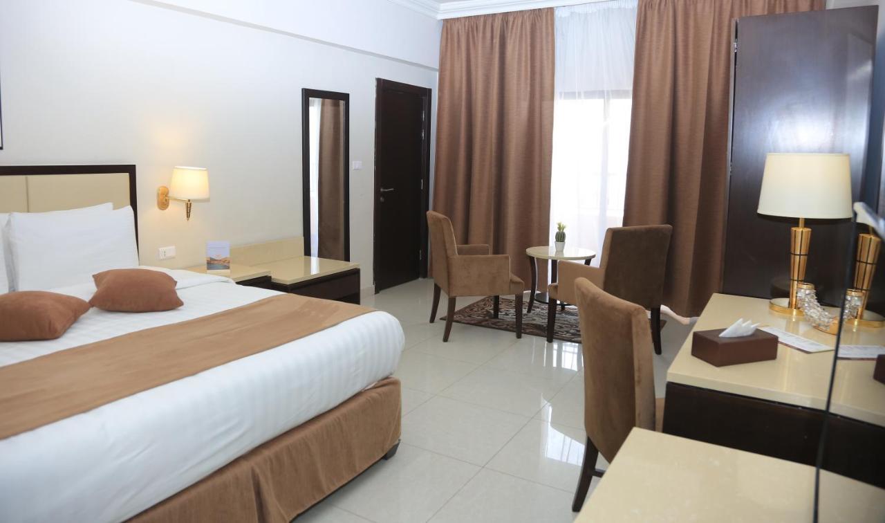 Grand East Hotel - Resort & Spa Dead Sea Sweimeh Rum bild